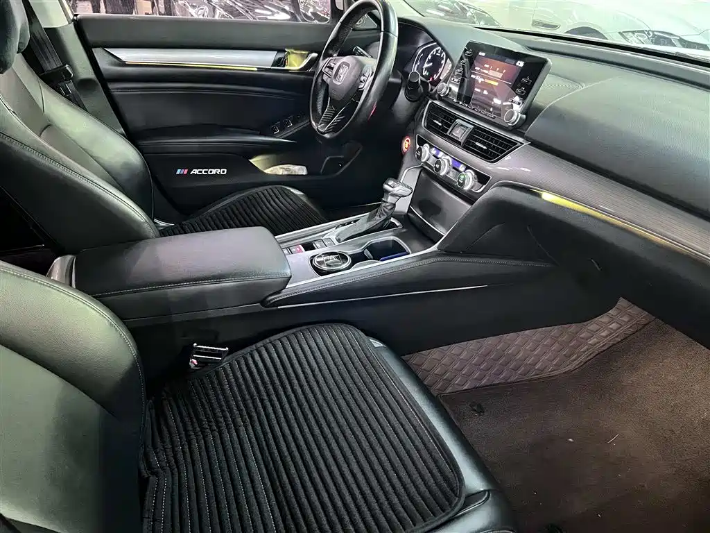 Honda Accord 2019 — фото 4