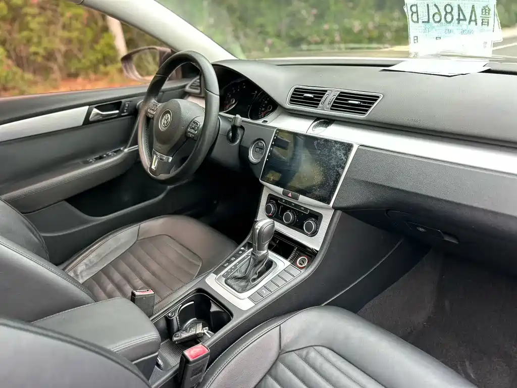 Volkswagen Magotan 2014