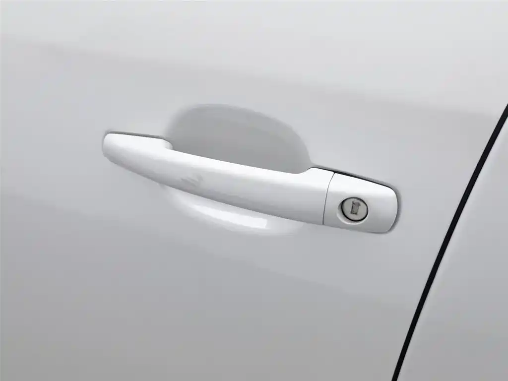 Citroen C-Quatre 2015 — фото 18