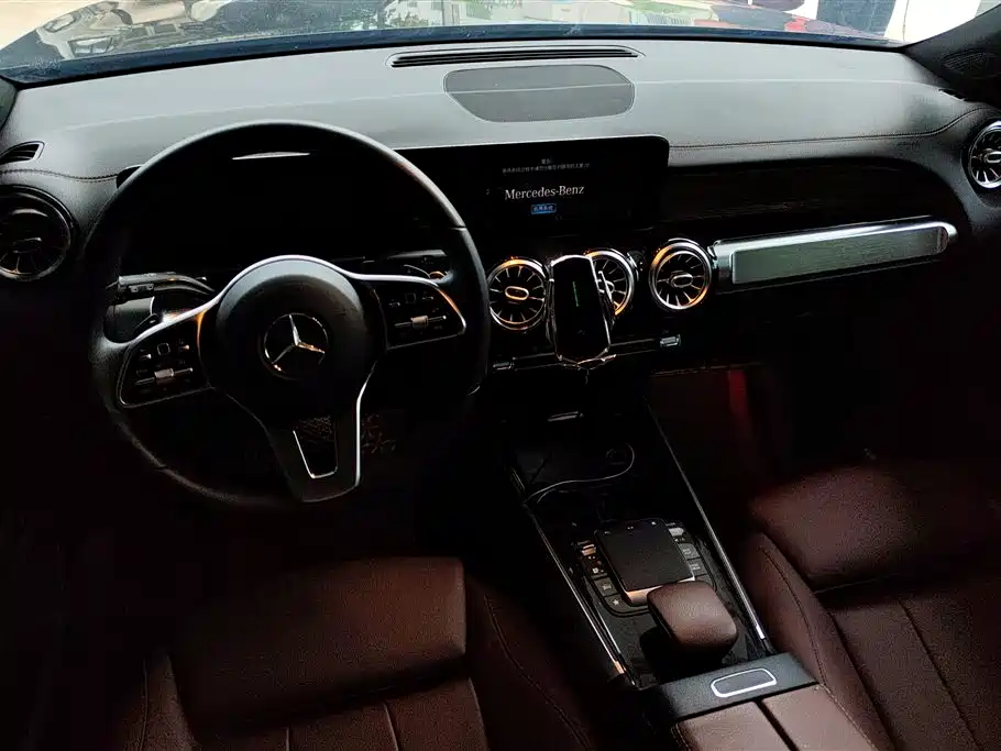 Mercedes-Benz GLB 2020 — фото 12