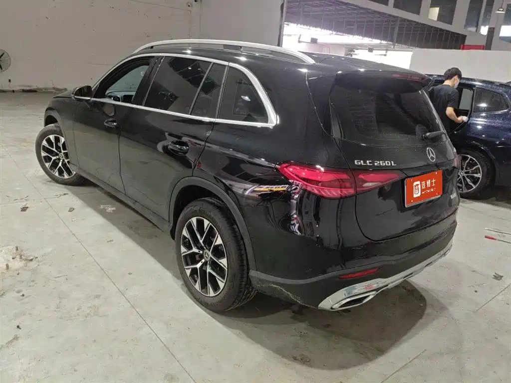 Mercedes-Benz GLC 2026