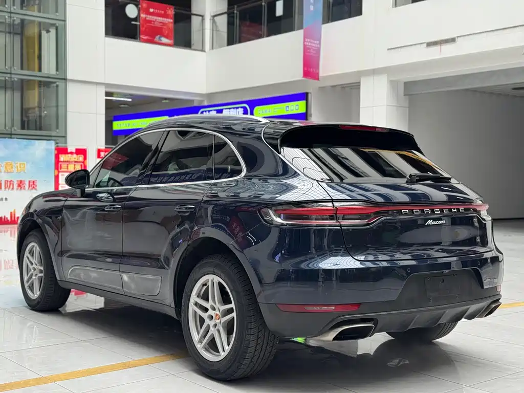 Porsche Macan 2019 — фото 6