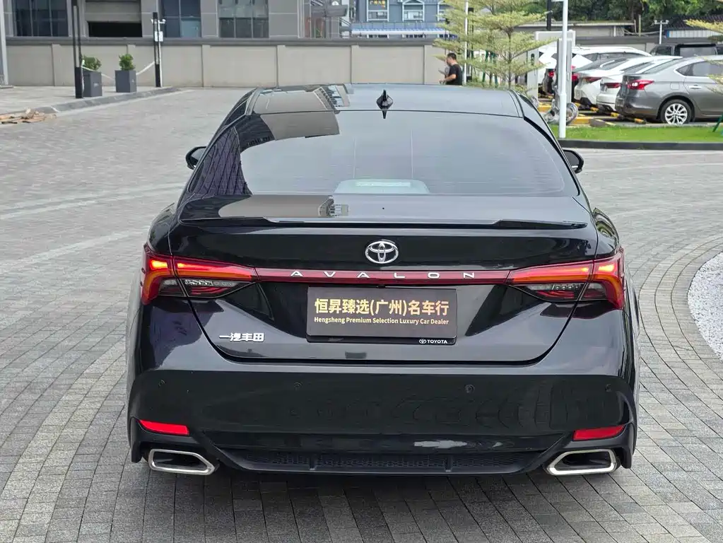 Toyota Avalon 2022 — фото 10