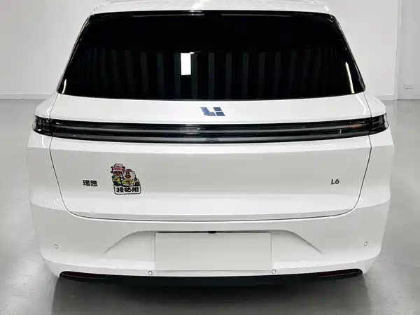 Li Auto L6 2024