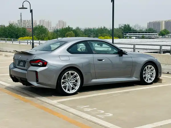 BMW M2 2025