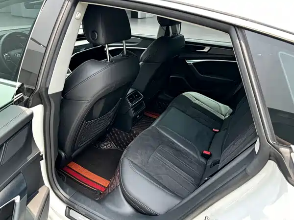 Audi A7 2021