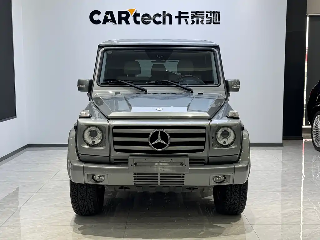 Mercedes-Benz G-Class 2010