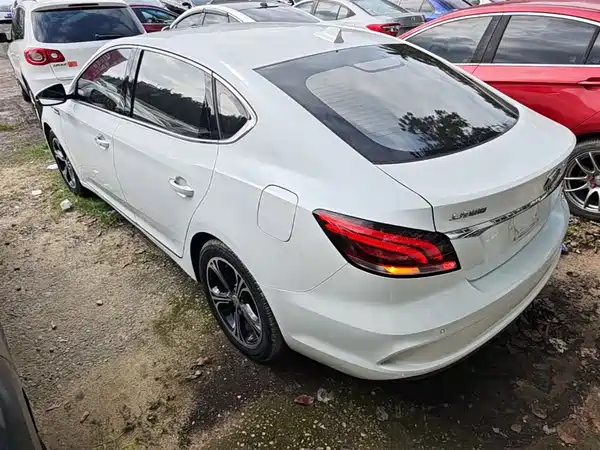 MG MG6 2018
