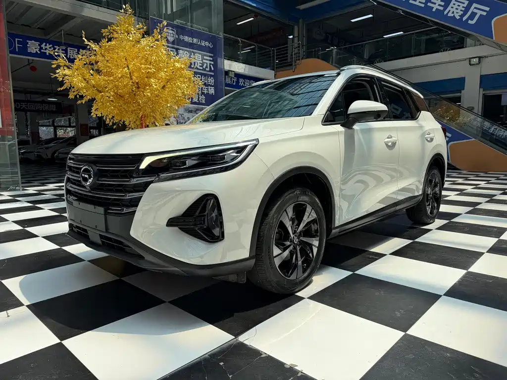 GAC Trumpchi GS4 2022 — фото 1