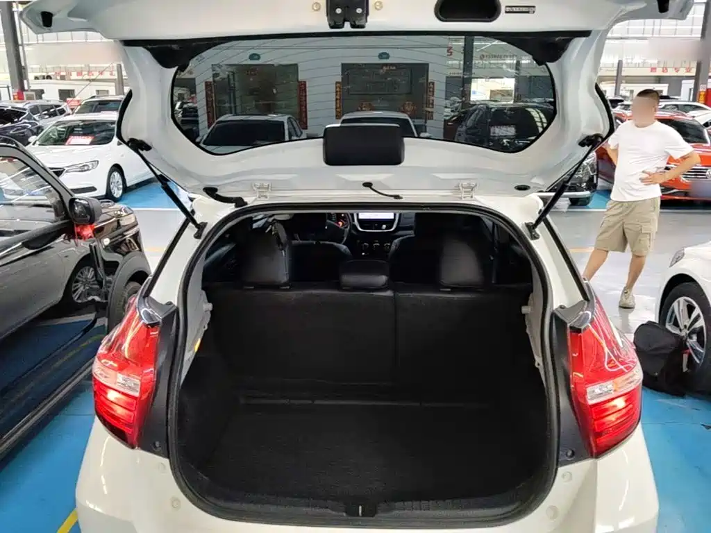 Toyota Vios FS 2020 — фото 19