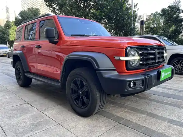 Tank 300 2021