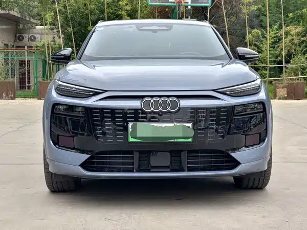 Audi Q6L E-Tron 2025