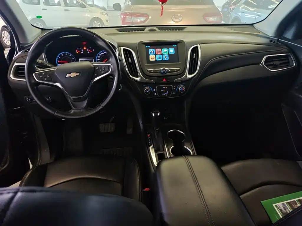 Chevrolet Equinox 2019 — фото 10