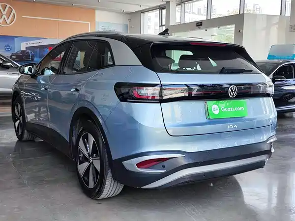 Volkswagen ID.4 X 2025