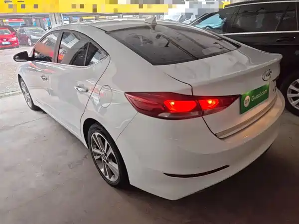 Hyundai Celesta 2016