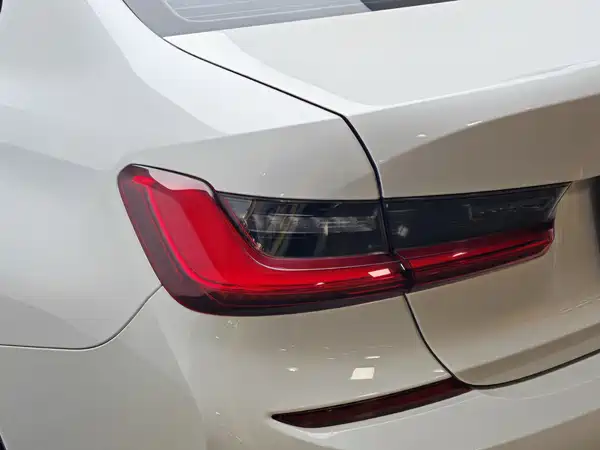 BMW 3 Series 2020