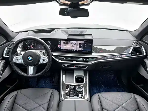 BMW X5 2025