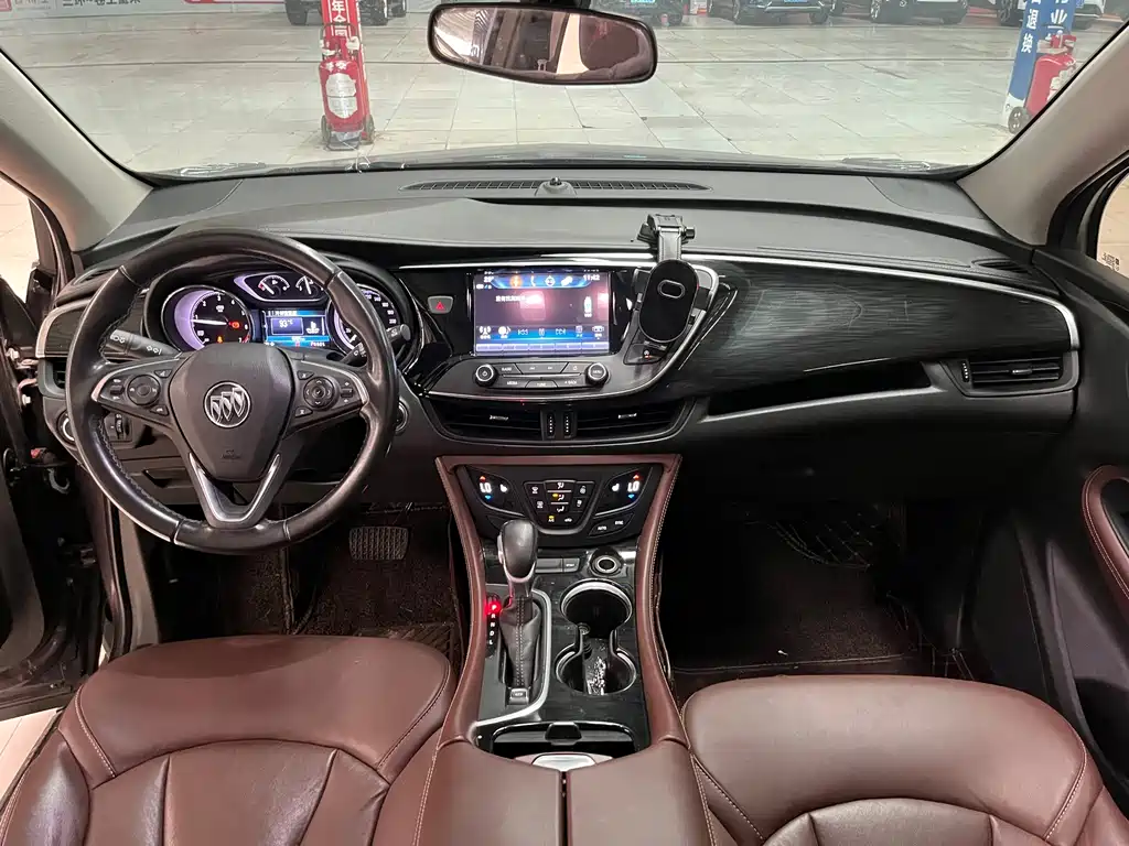 Buick Envision Plus 2018 — фото 10