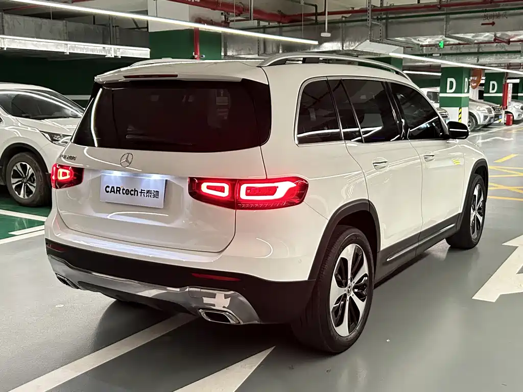 Mercedes-Benz GLB 2022 — фото 3
