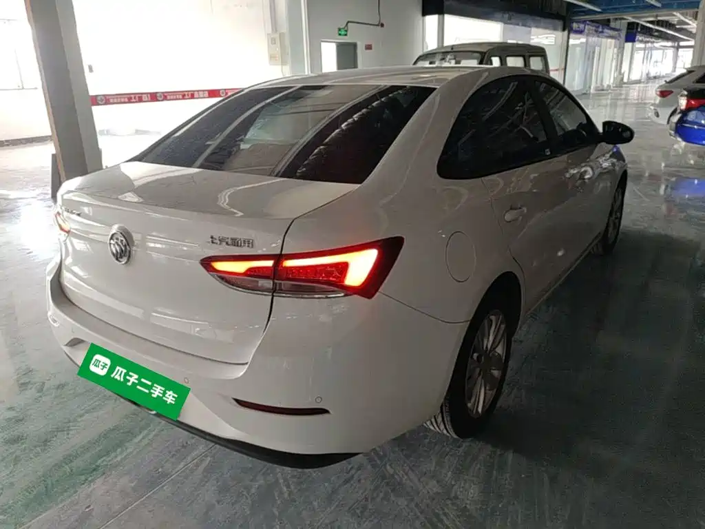 Buick Excelle GT 2022 — фото 7