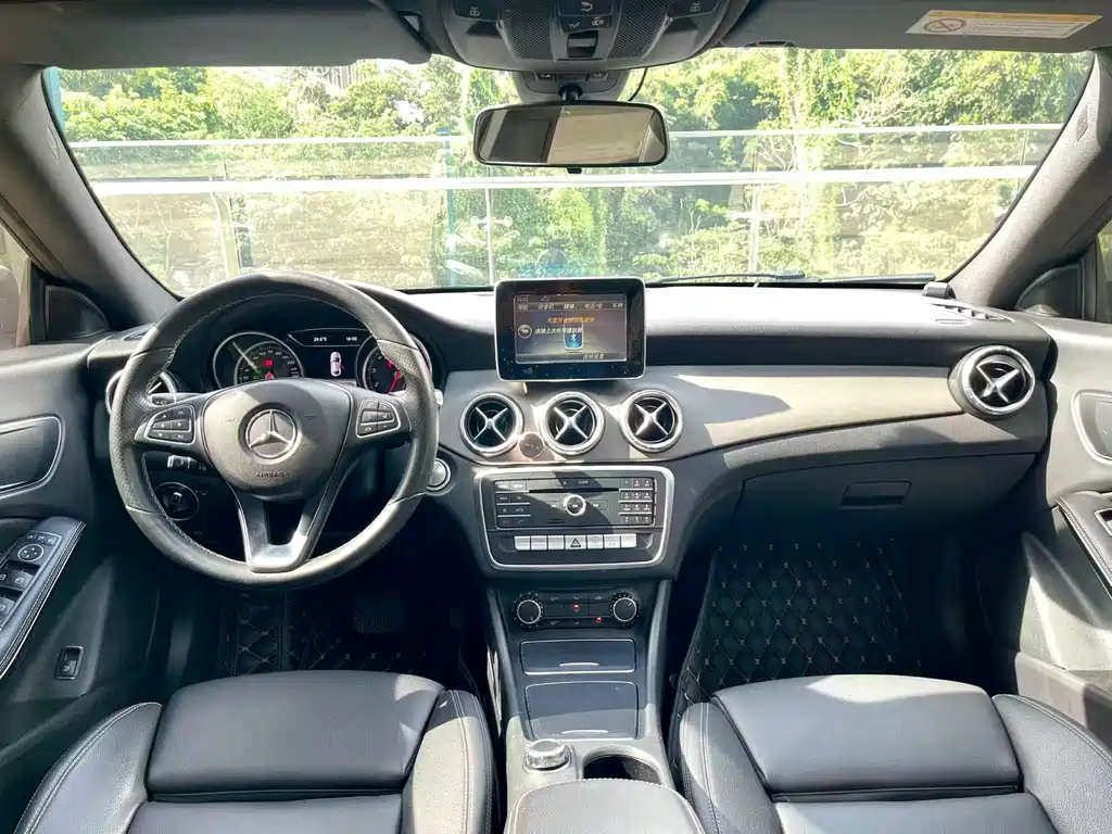 Mercedes-Benz CLA 2017 — фото 9