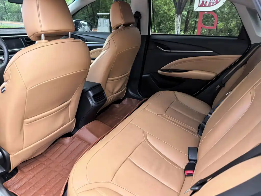 Buick Excelle GT 2019 — фото 9