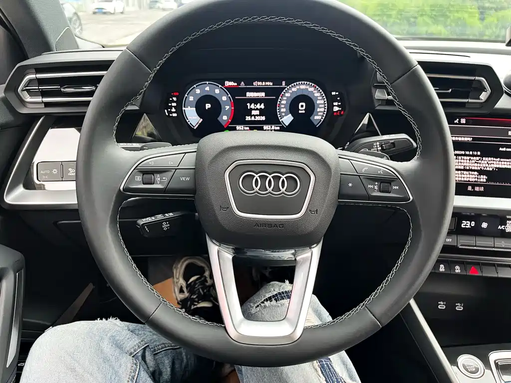 Audi A3 2026 — фото 13