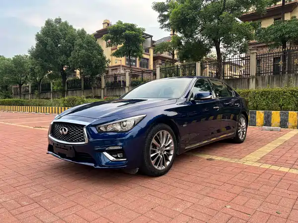 Infiniti Q50L 2019