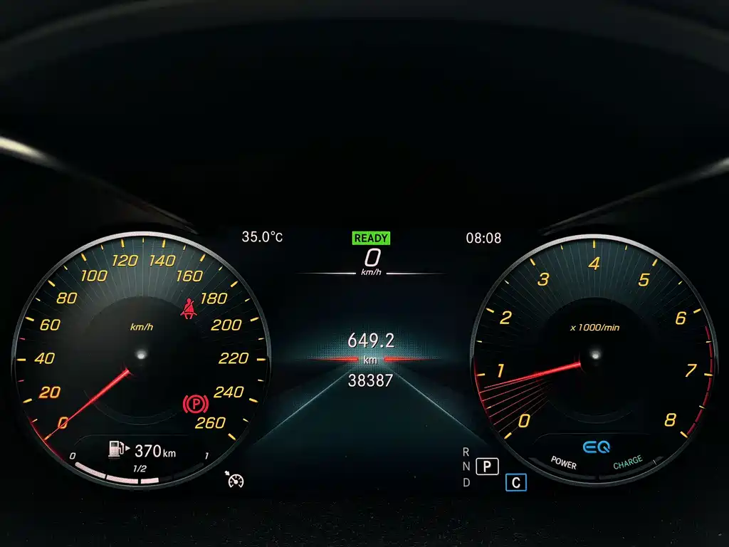 Mercedes-Benz C-Class 2020 — фото 13