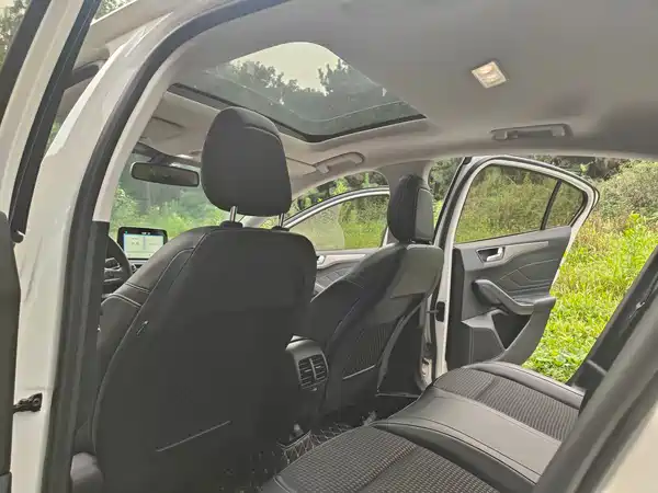 Ford Focus 2019