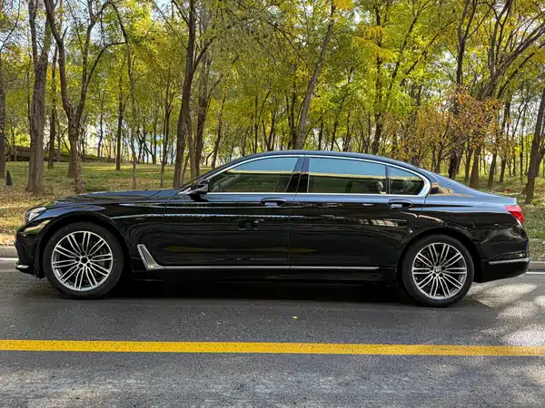 BMW 7 Series 2016