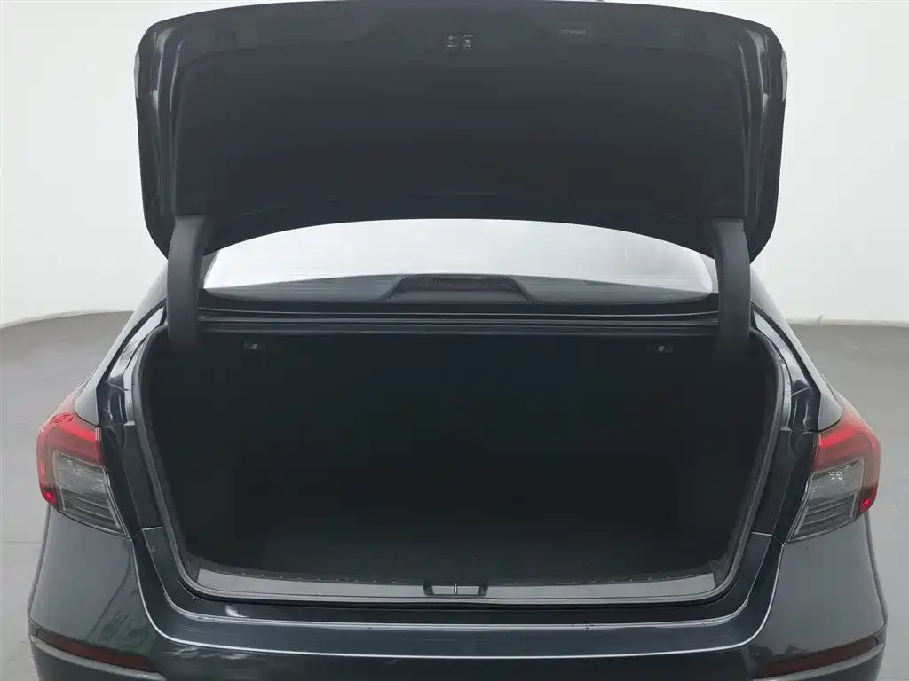Honda Civic 2023 — фото 16