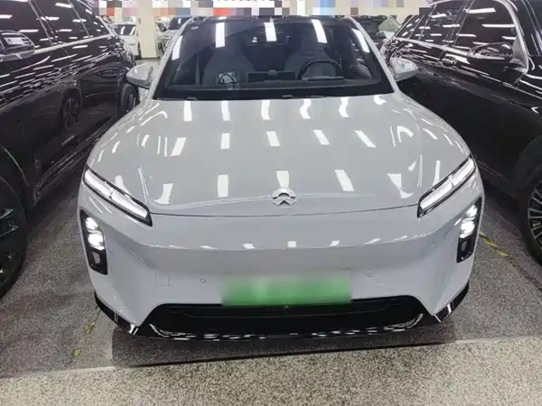 NIO ET5T 2025