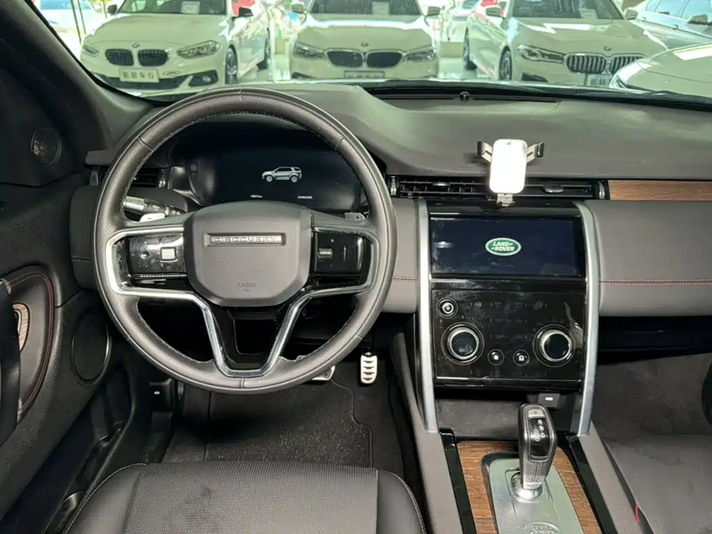 Land Rover Discovery Sport 2022 — фото 17