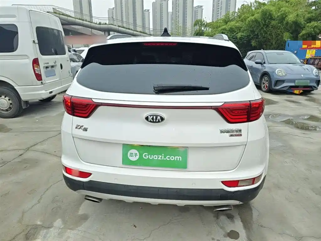 Kia KX5 2016 — фото 6
