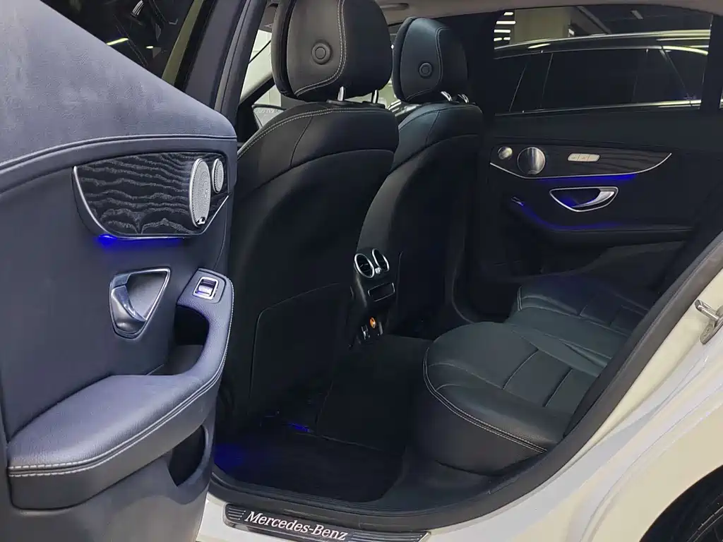 Mercedes-Benz C-Class 2021 — фото 11