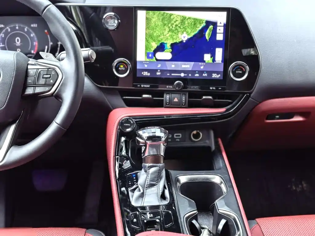 Lexus NX 2025