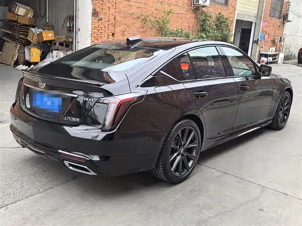 Cadillac CT5 2025