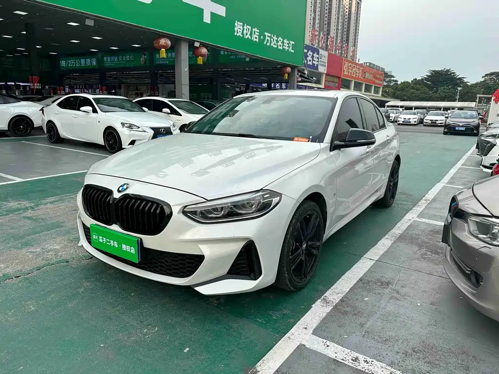 BMW 1 Series 2022