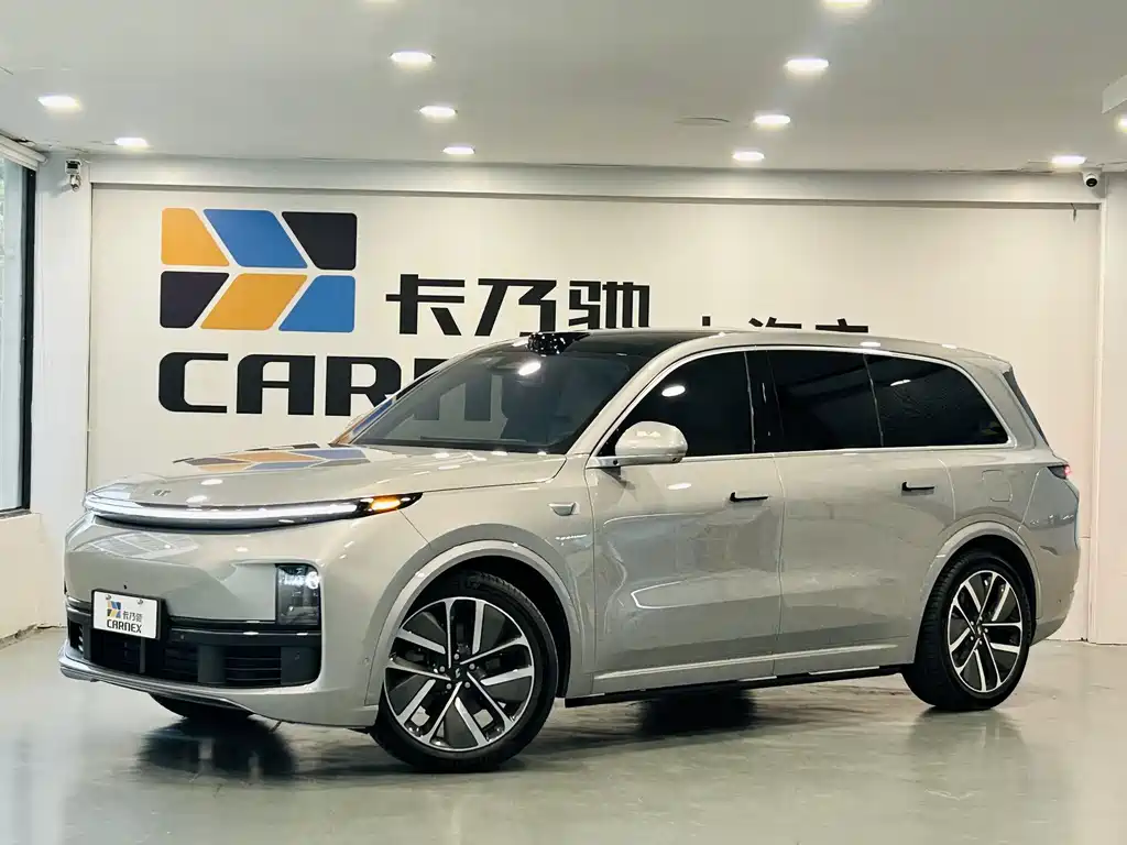 Li Auto Li L9 2025