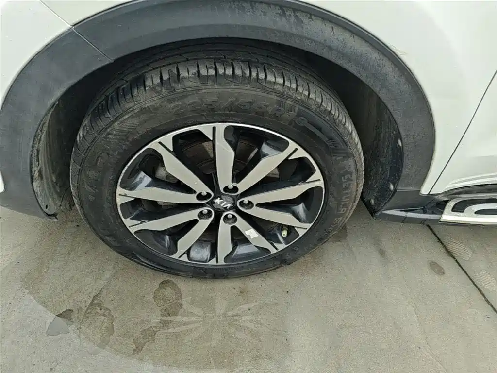 Kia KX5 2016 — фото 22