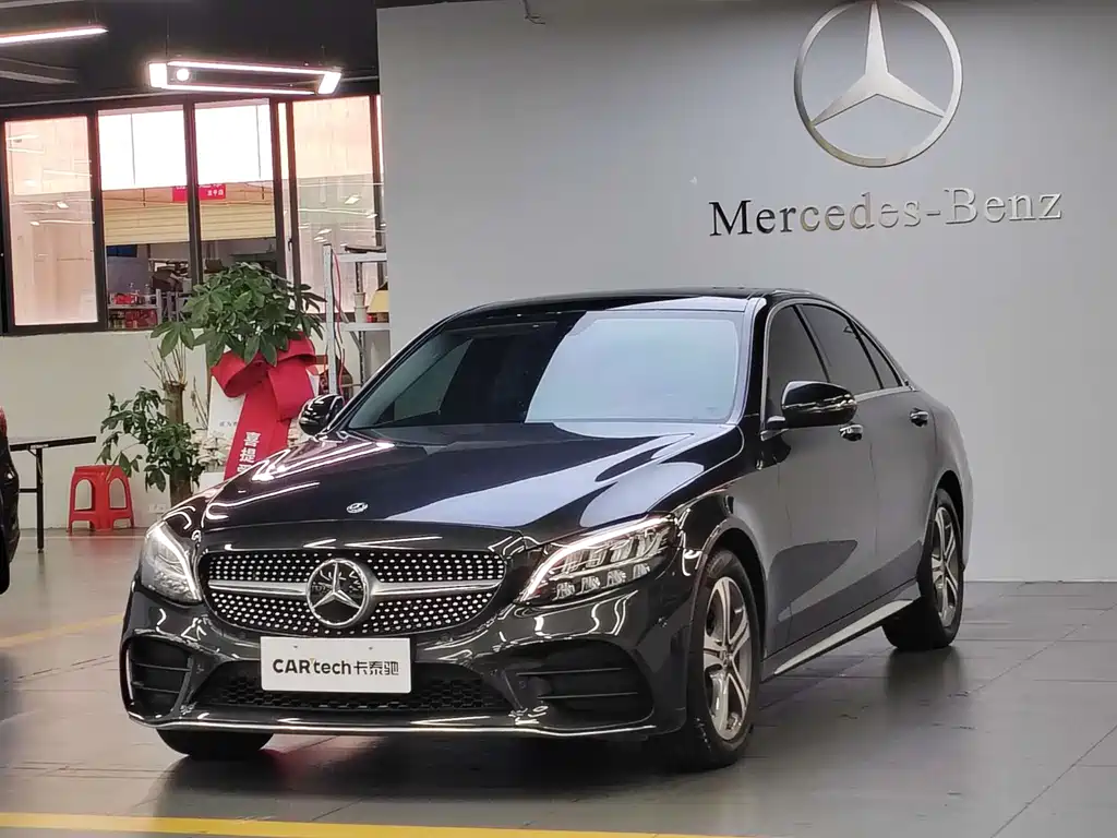 Mercedes-Benz C-Class 2020 — фото 1