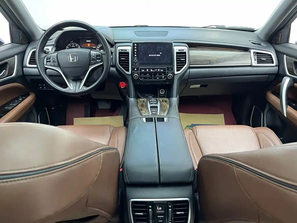 Honda UR-V 2017 — фото 18
