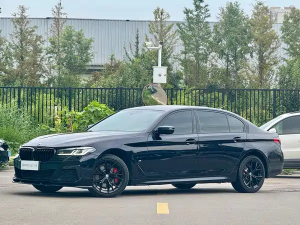 BMW 5 Series 2022