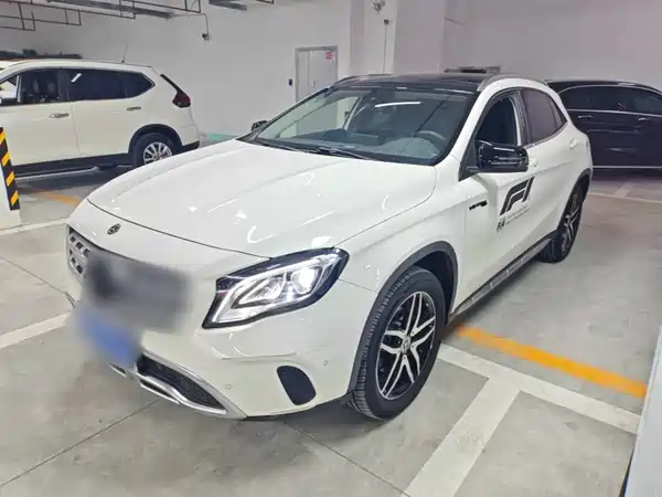 Mercedes-Benz GLA 2018
