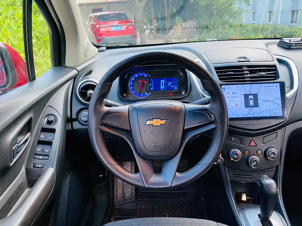 Chevrolet Trax 2014 — фото 13