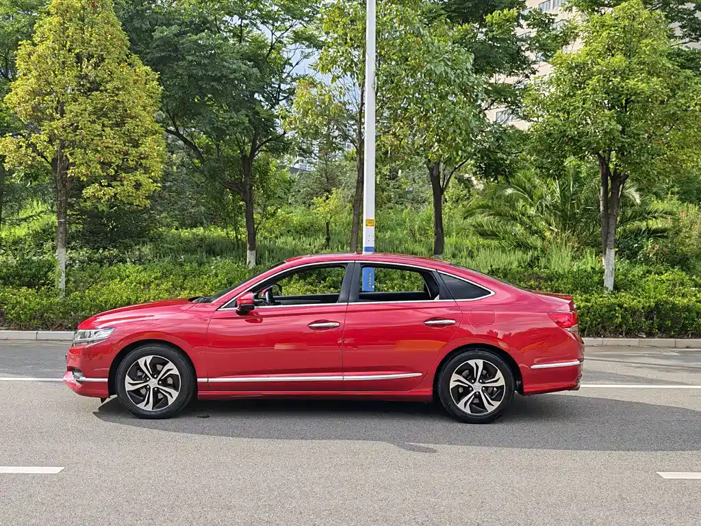 Honda Spirior 2016 — фото 13