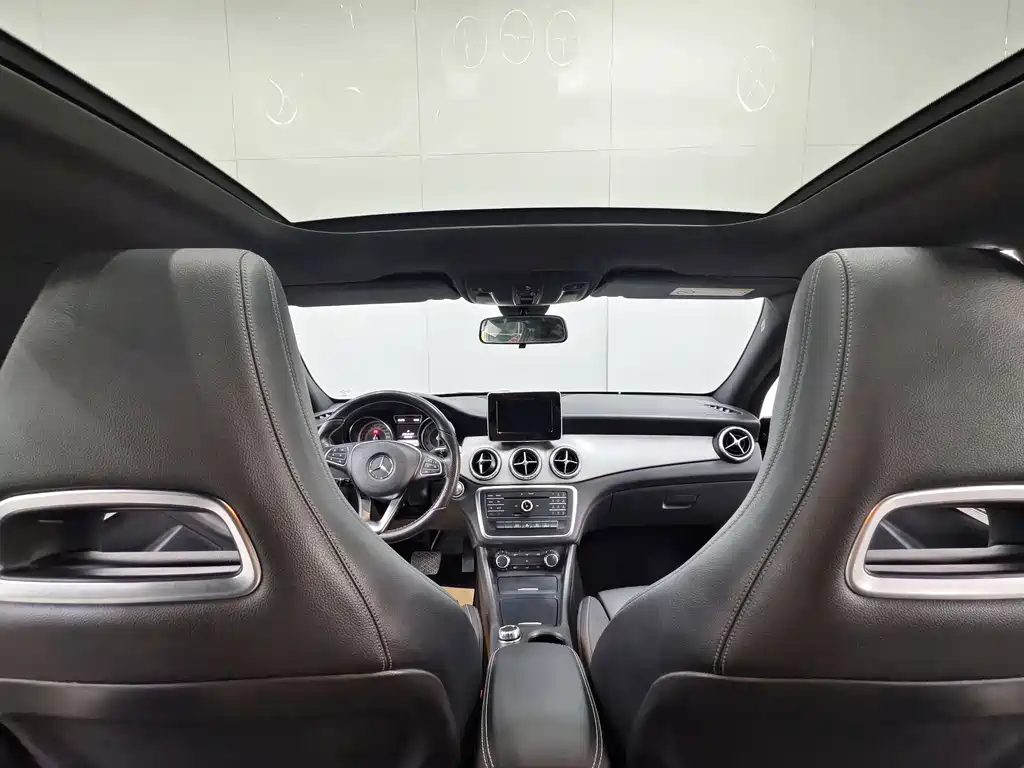 Mercedes-Benz CLA 2016 — фото 10