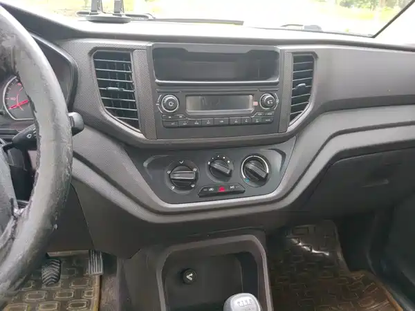 Wuling Hongguang V 2022