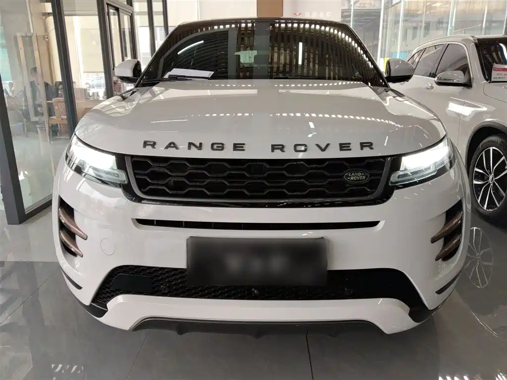 Land Rover Evoque 2021 — фото 19